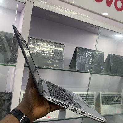 Hp Elitebook 820 g2
Intel core i7 5th gen.